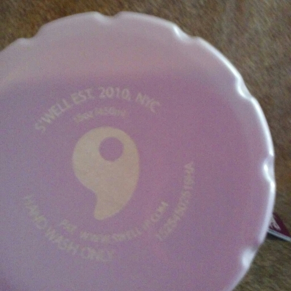 NWT Thermos Bottle - Picture 5 of 7